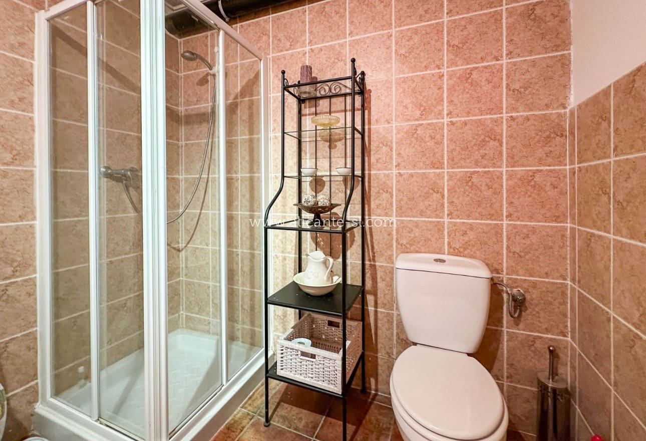 4 sovrum Finca/Hus på landet till salu i La Romana med pool - 199 000 € (Ref: 8327066)