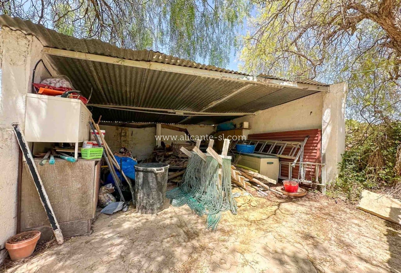 4 sovrum Finca/Hus på landet till salu i La Romana med pool - 199 000 € (Ref: 8327066)