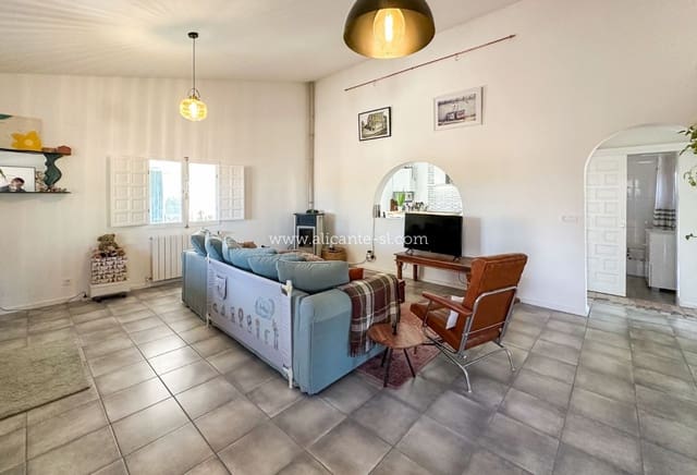 5 slaapkamer Villa te koop in Sax met zwembad - € 499.950 (Ref: 8425155)