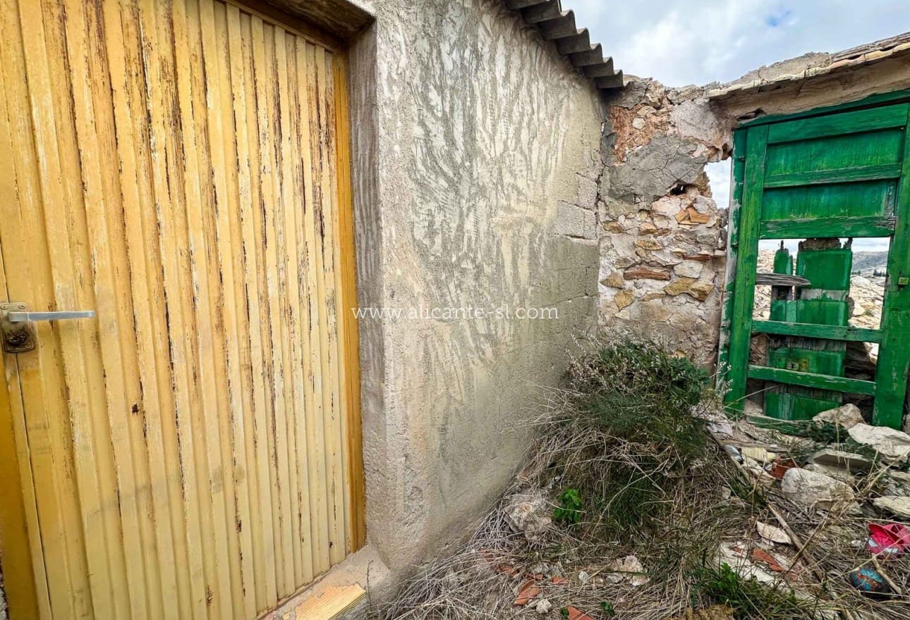 3 soveværelse Byhus til salg i Hondon de las Nieves - € 55.000 (Ref: 8777382)