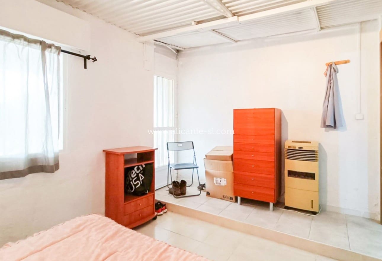 4 soveværelse Finca/Landehus til salg i Hondon de los Frailes med garage - € 179.950 (Ref: 8980480)