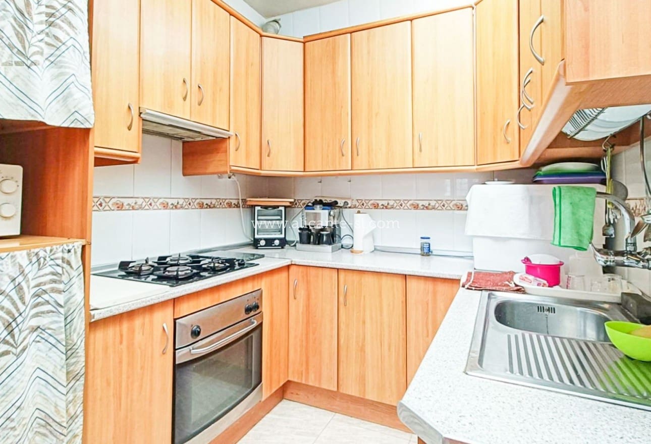 4 soveværelse Finca/Landehus til salg i Hondon de los Frailes med garage - € 179.950 (Ref: 8980480)