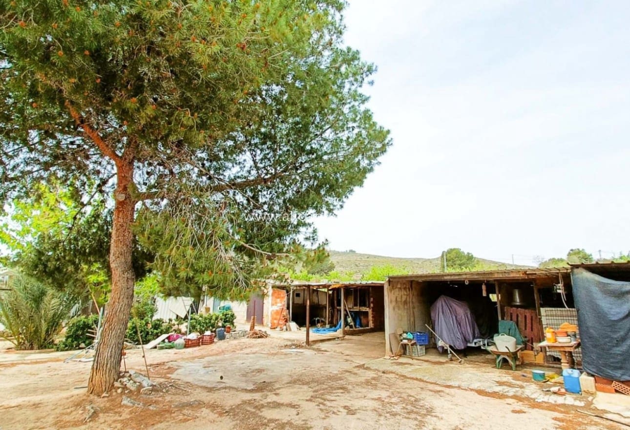4 soveværelse Finca/Landehus til salg i Hondon de los Frailes med garage - € 179.950 (Ref: 8980480)