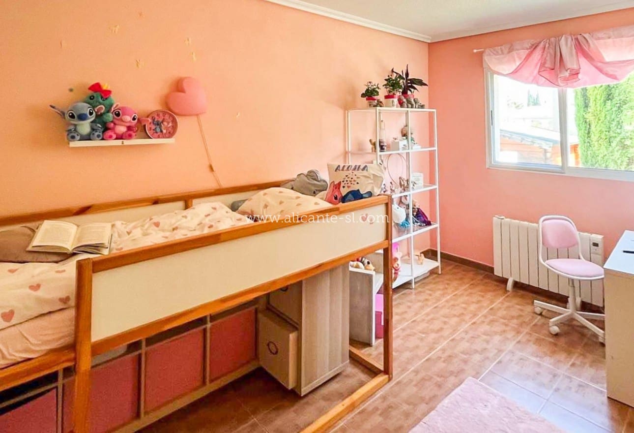 3 bedroom Villa for sale in Hondon de las Nieves - € 229,000 (Ref: 9063451)