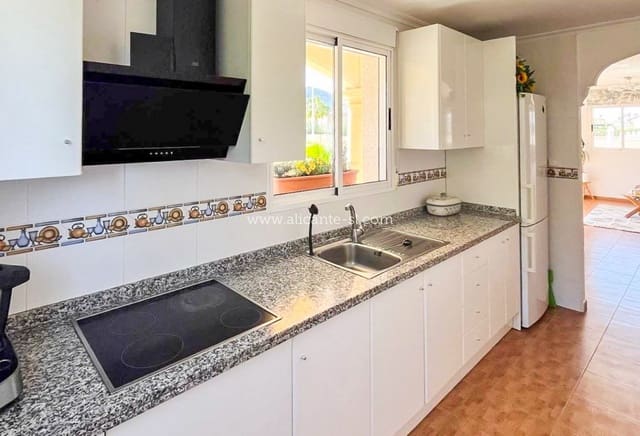 3 bedroom Villa for sale in Hondón de las Nieves - € 229,000 (Ref: 9063451)