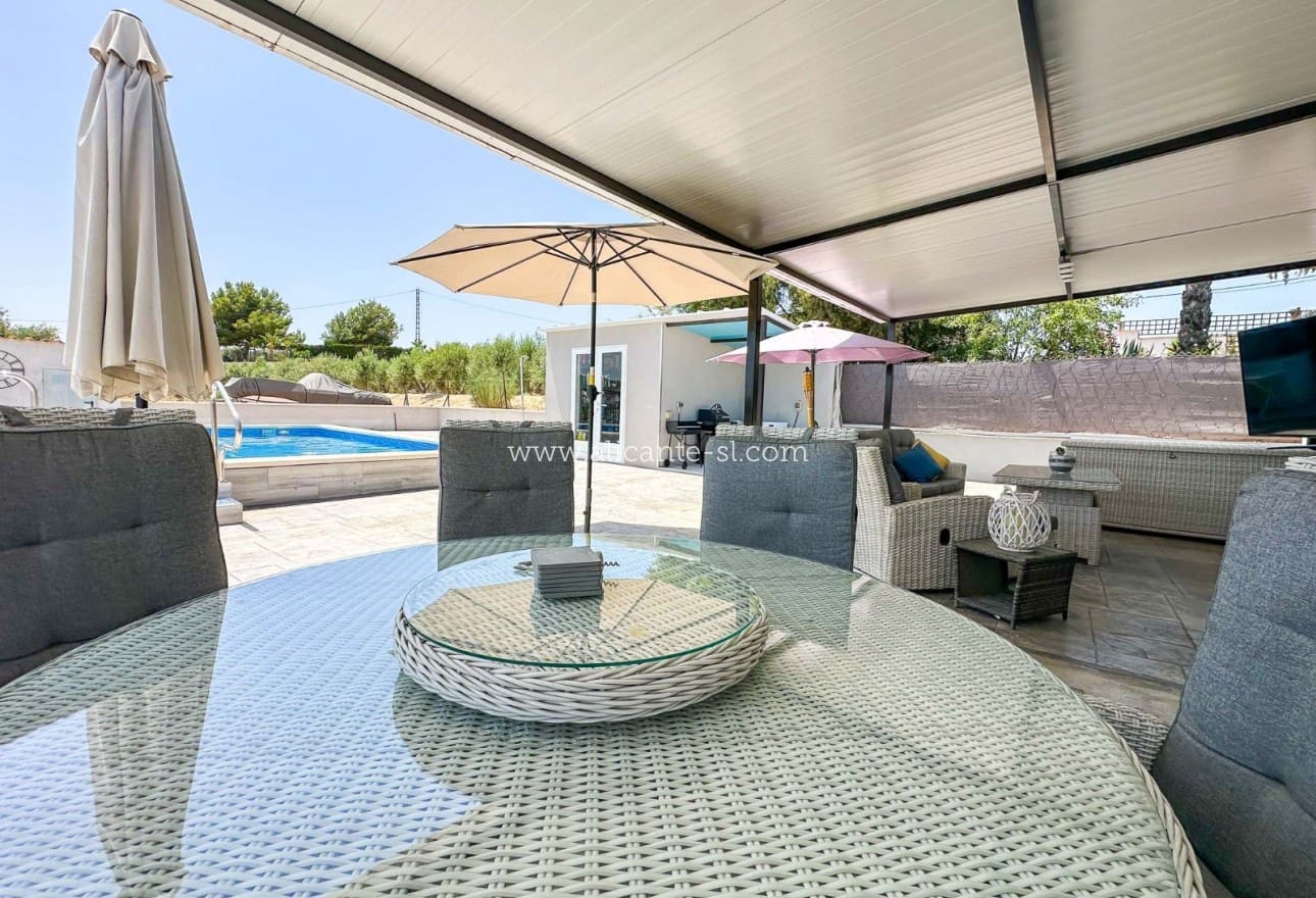 4 slaapkamer Villa te koop in Aspe met zwembad - € 295.000 (Ref: 9099735)