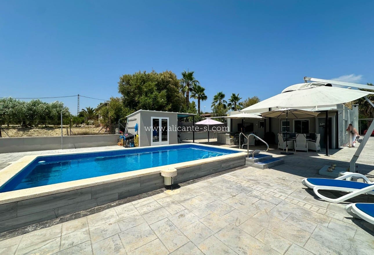 4 slaapkamer Villa te koop in Aspe met zwembad - € 295.000 (Ref: 9099735)