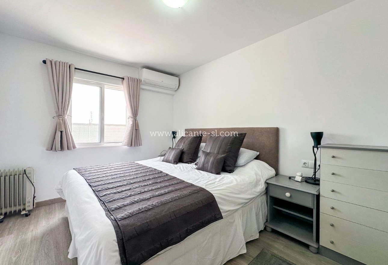 4 slaapkamer Villa te koop in Aspe met zwembad - € 295.000 (Ref: 9099735)