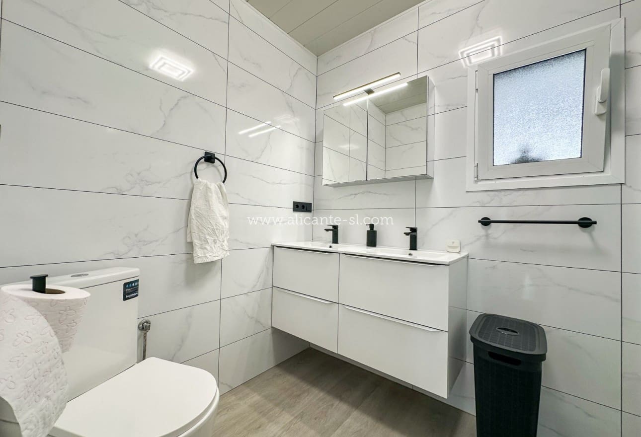 4 slaapkamer Villa te koop in Aspe met zwembad - € 295.000 (Ref: 9099735)