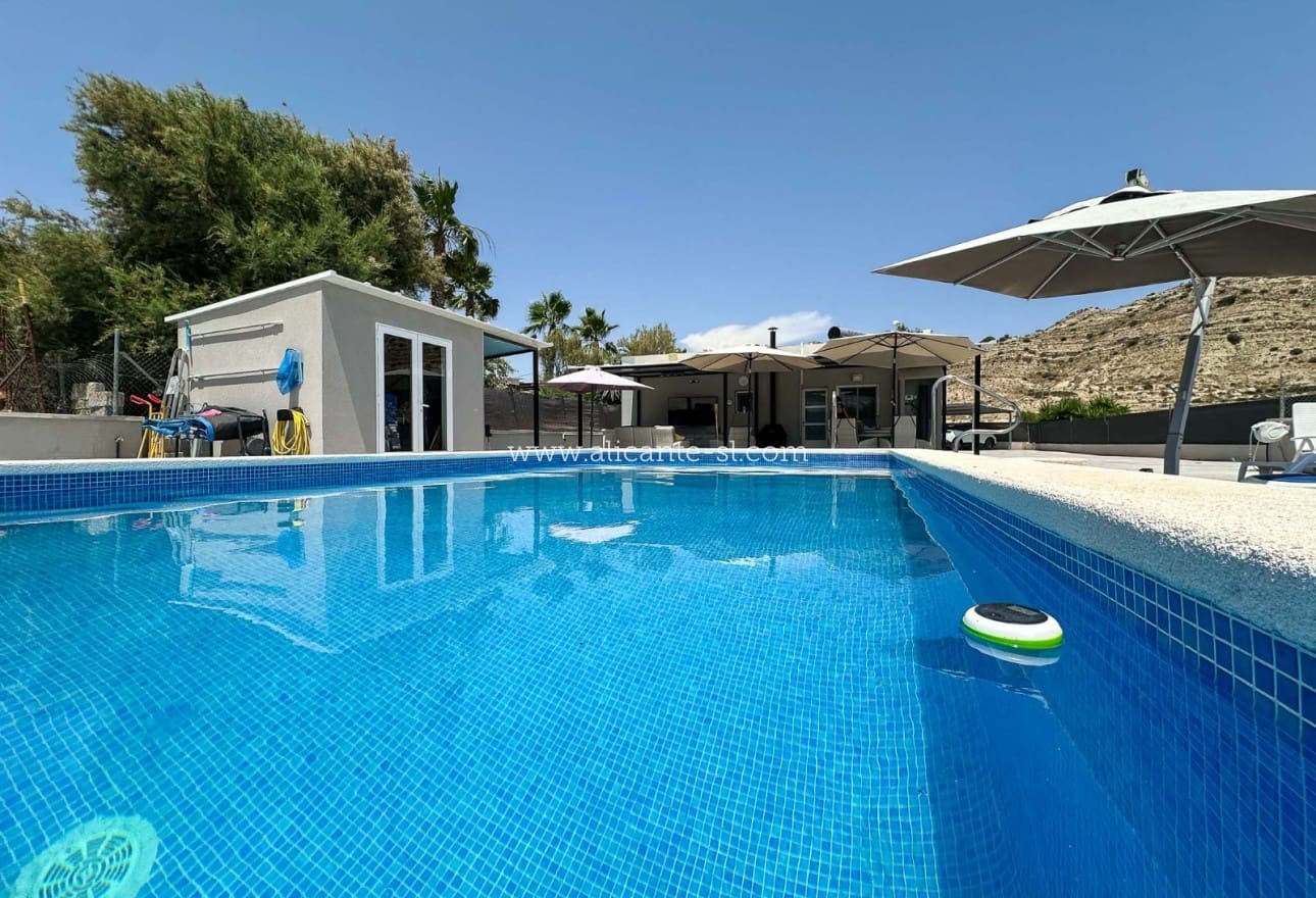 4 slaapkamer Villa te koop in Aspe met zwembad - € 295.000 (Ref: 9099735)