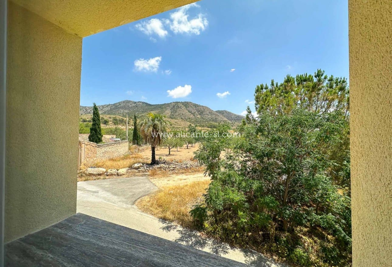 4 slaapkamer Huis te koop in Barbarroja - € 199.950 (Ref: 9115672)