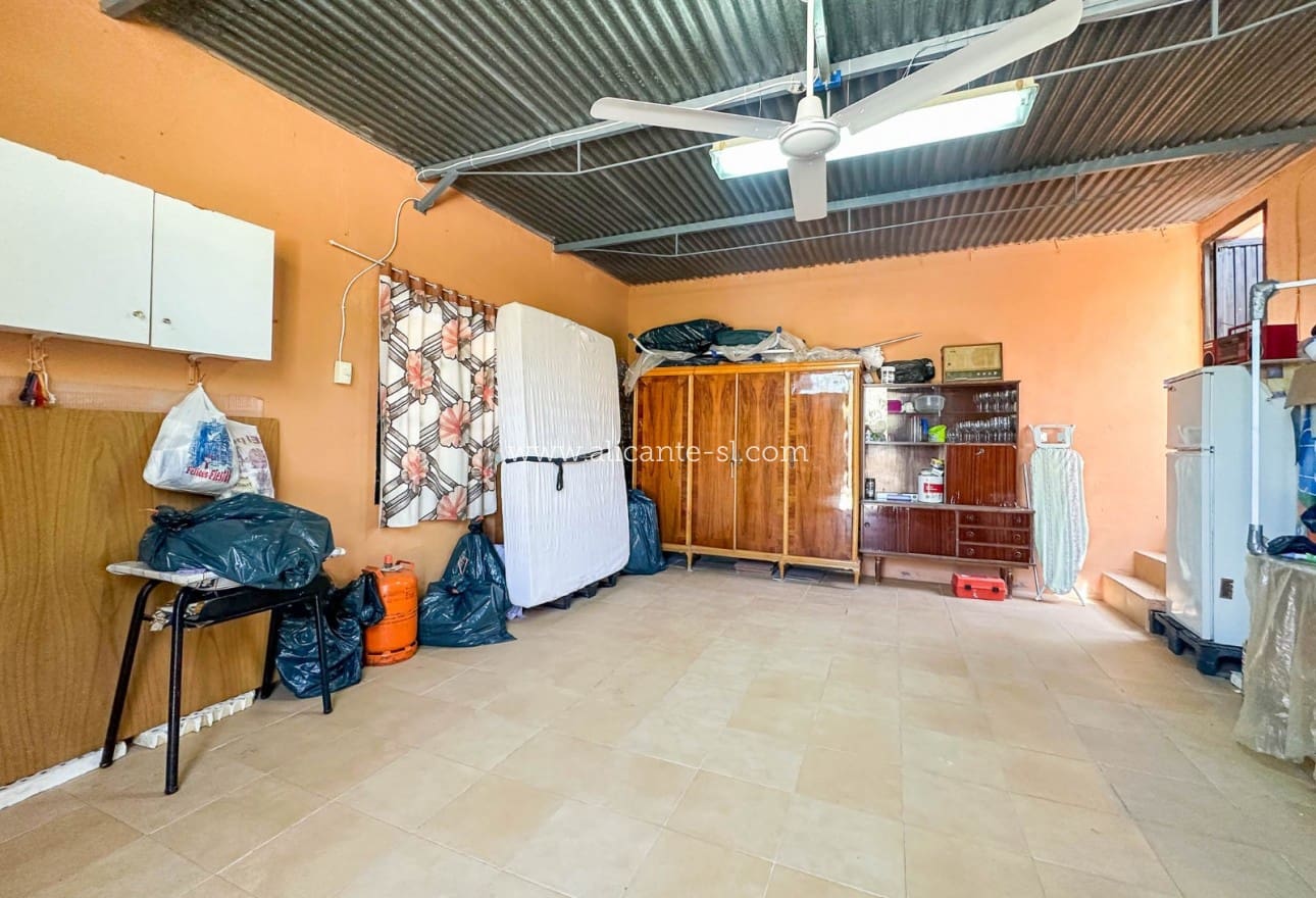 3 soveværelse Finca/Landehus til salg i Hondon de las Nieves med garage - € 179.950 (Ref: 9254411)