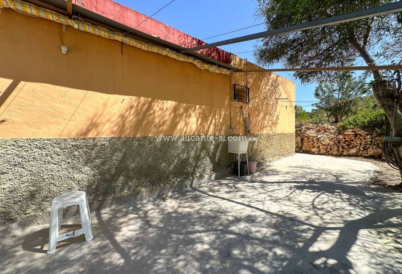 3 soveværelse Finca/Landehus til salg i Hondon de las Nieves med garage - € 179.950 (Ref: 9254411)