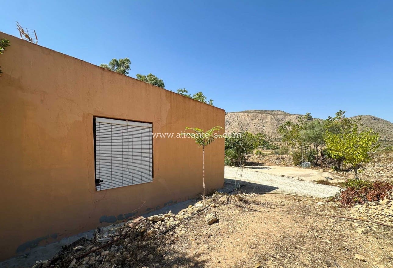 3 soveværelse Finca/Landehus til salg i Hondon de las Nieves med garage - € 179.950 (Ref: 9254411)