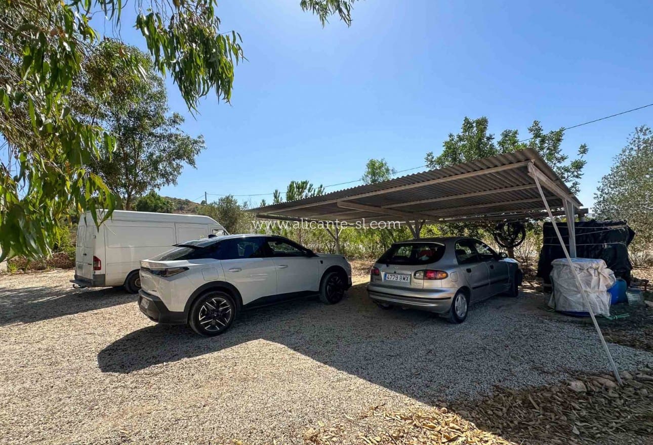3 soveværelse Finca/Landehus til salg i Hondon de las Nieves med garage - € 179.950 (Ref: 9254411)