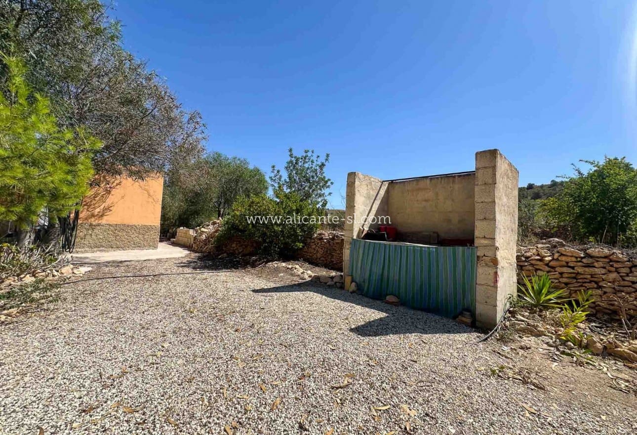 3 soveværelse Finca/Landehus til salg i Hondon de las Nieves med garage - € 179.950 (Ref: 9254411)