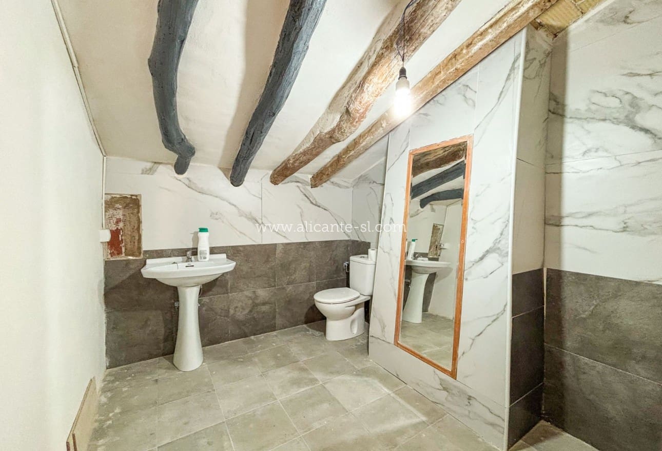 3 Zimmer Haus zu verkaufen in Hondon de los Frailes - 99.000 € (Ref: 9256301)