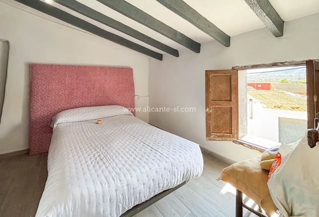 3 Zimmer Haus zu verkaufen in Hondón de los Frailes - 99.000 € (Ref: 9256301)