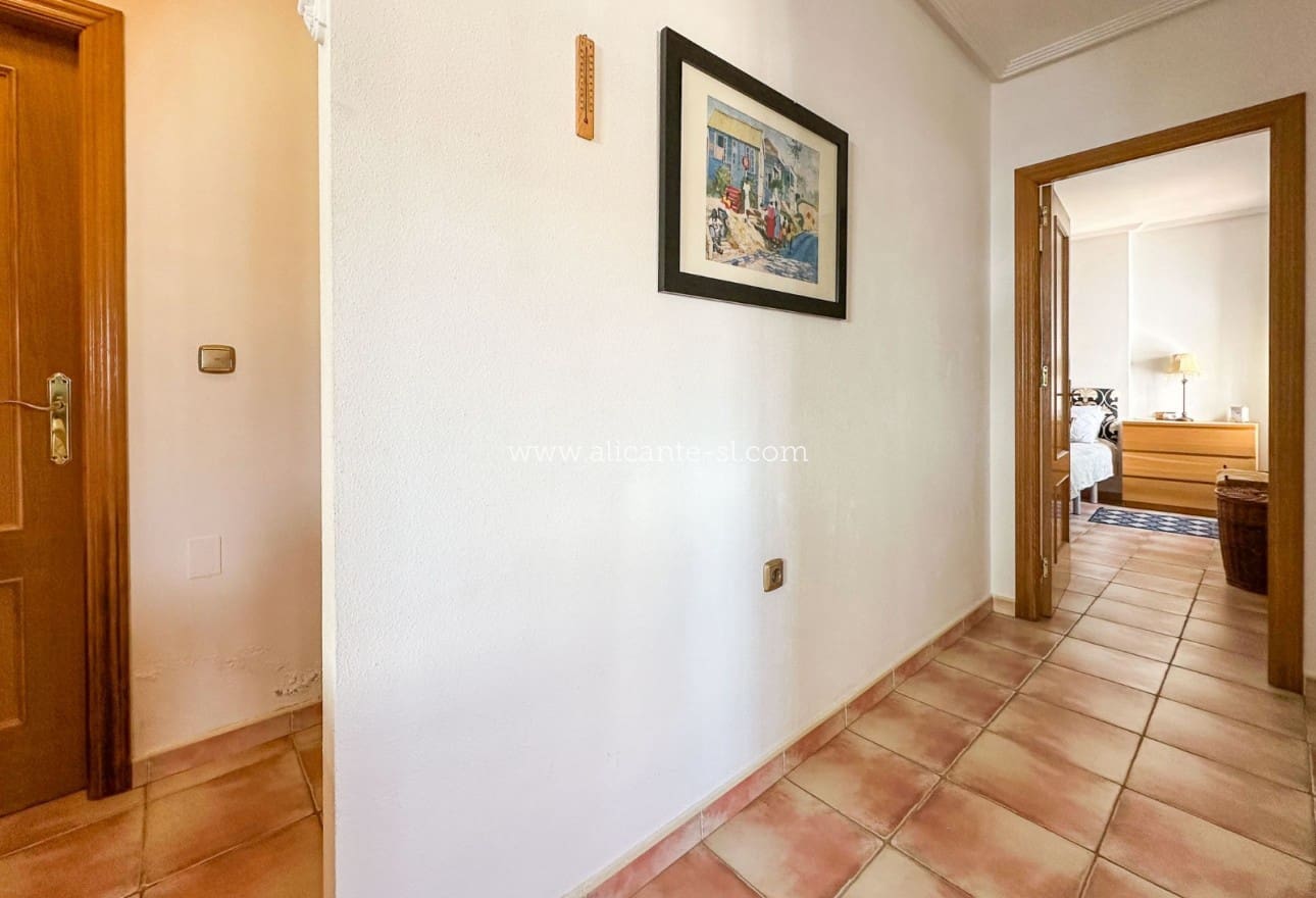 3 Zimmer Villa zu verkaufen in Hondon de las Nieves mit Pool - 239.950 € (Ref: 9263941)