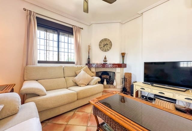 3 Zimmer Villa zu verkaufen in Hondón de las Nieves mit Pool - 239.950 € (Ref: 9263941)