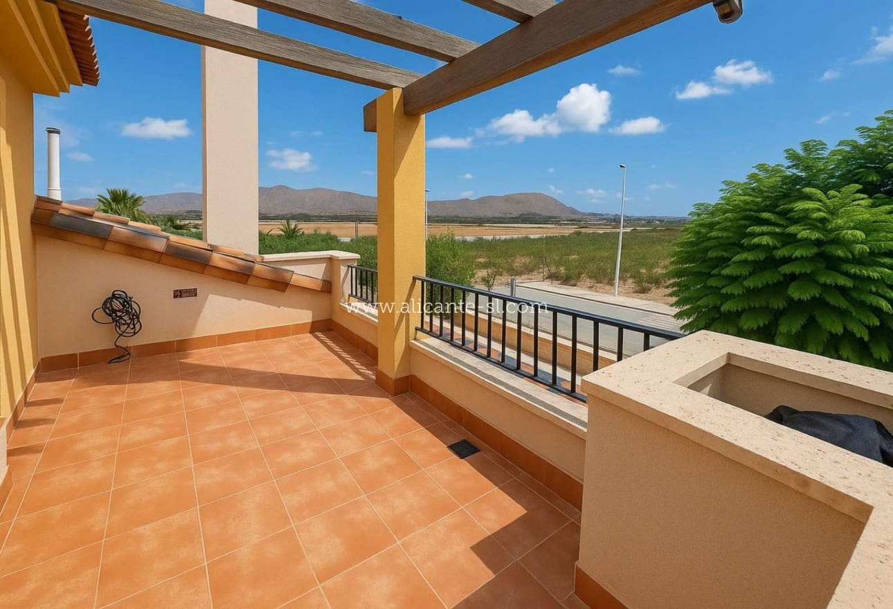 3 bedroom Villa for sale in Hondon de las Nieves with pool - € 260,000 (Ref: 9287902)