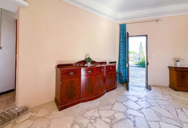 3 bedroom Finca/Country House for sale in Monforte del Cid with pool garage - € 199,950 (Ref: 9354530)