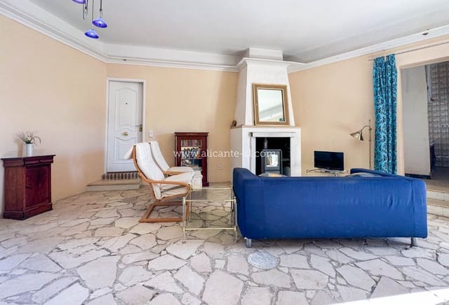 3 bedroom Finca/Country House for sale in Monforte del Cid with pool garage - € 199,950 (Ref: 9354530)