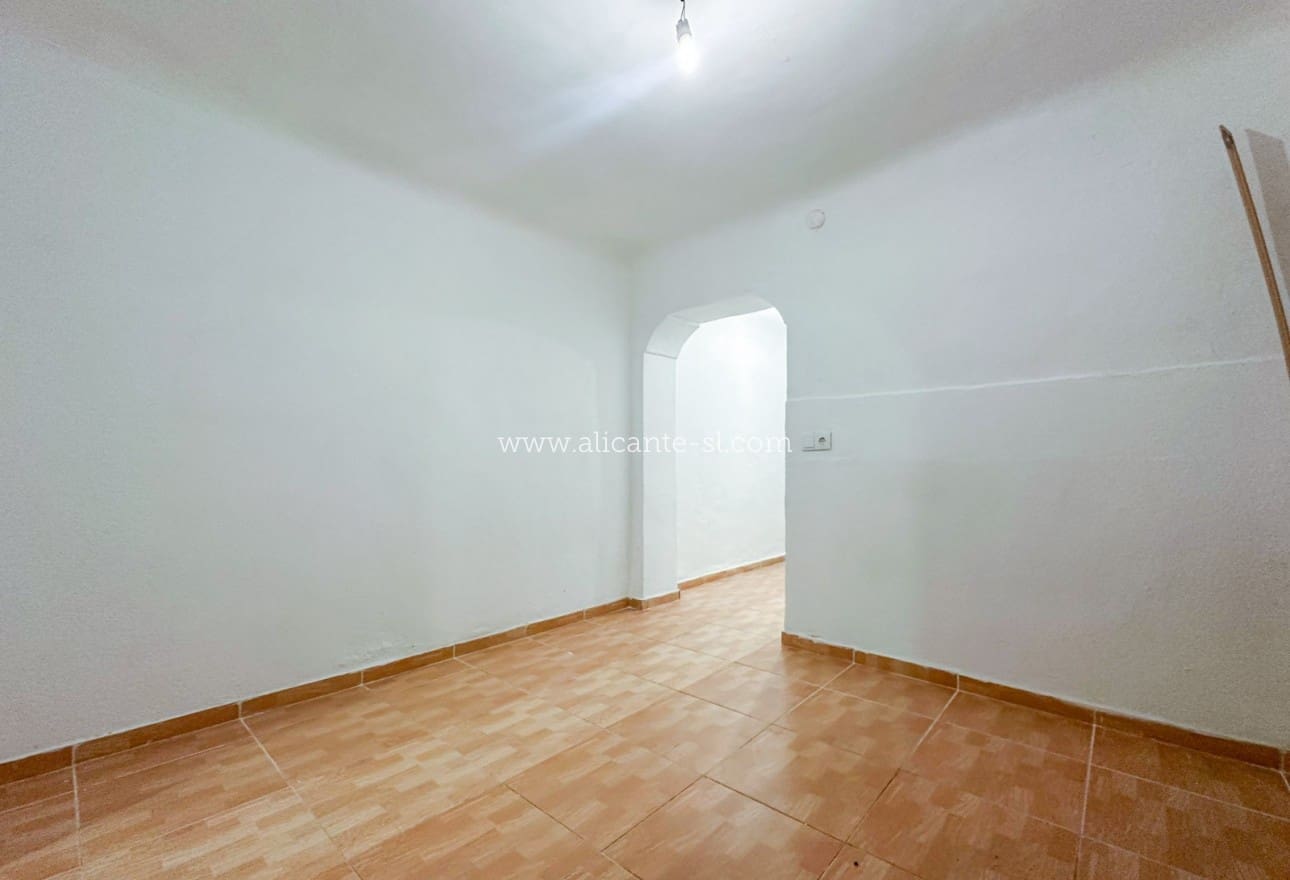 2 bedroom Townhouse for sale in Hondon de los Frailes - € 49,950 (Ref: 9388216)