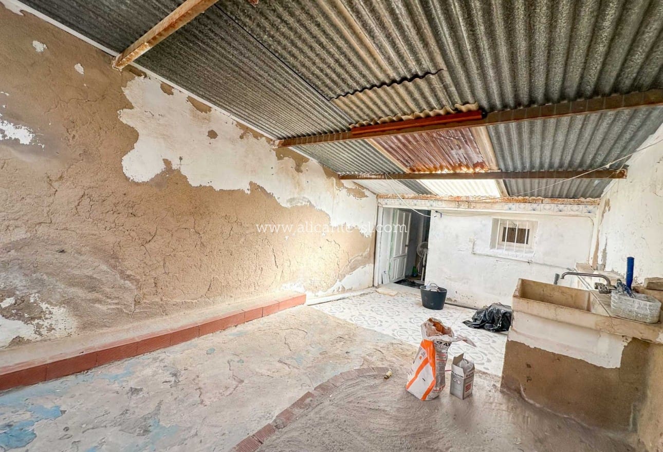 2 bedroom Townhouse for sale in Hondon de los Frailes - € 49,950 (Ref: 9388216)