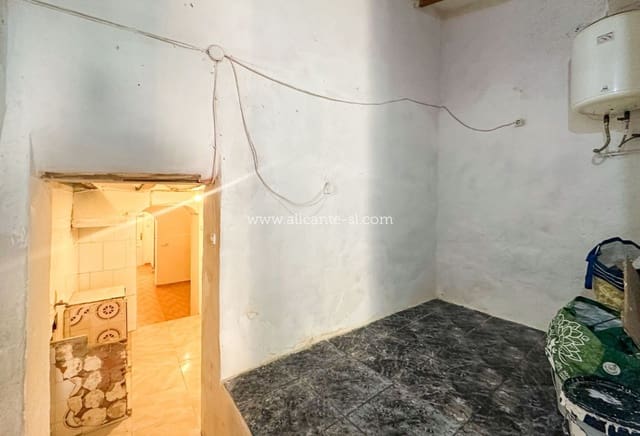 2 bedroom Townhouse for sale in Hondón de los Frailes - € 49,950 (Ref: 9388216)