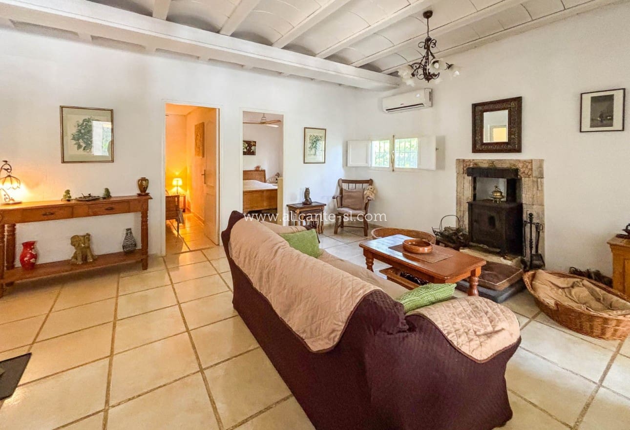 4 sypialnia Finka/Dom wiejski na sprzedaż w Hondon de las Nieves z basenem - 229 950 € (Ref: 9393472)