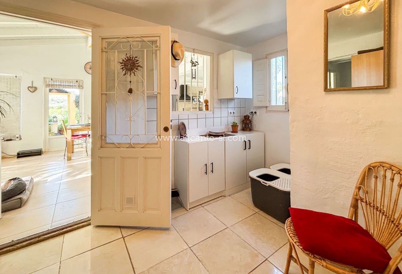 4 sypialnia Finka/Dom wiejski na sprzedaż w Hondon de las Nieves z basenem - 229 950 € (Ref: 9393472)