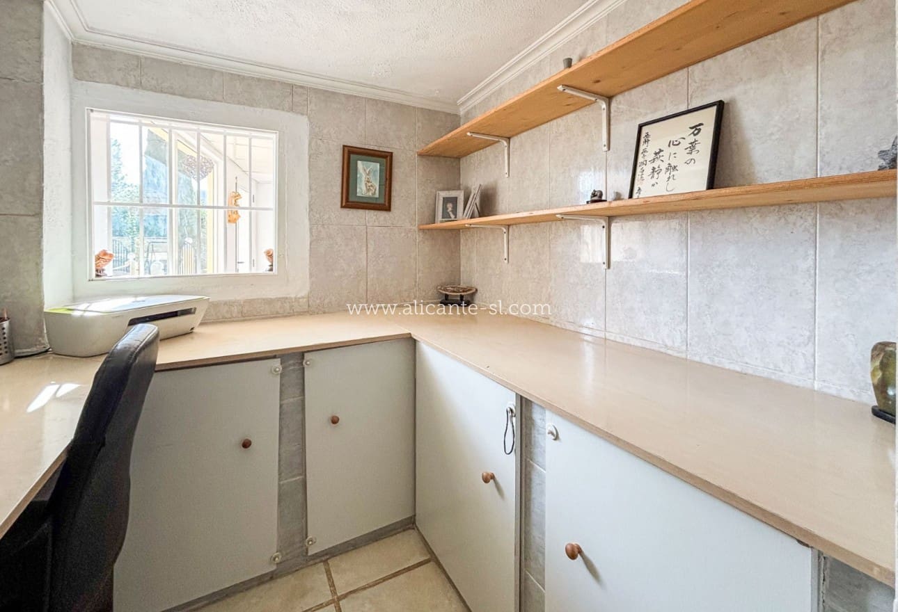 4 sypialnia Finka/Dom wiejski na sprzedaż w Hondon de las Nieves z basenem - 229 950 € (Ref: 9393472)