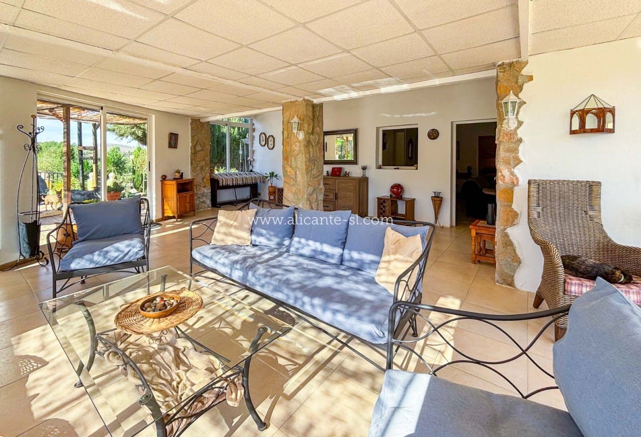 4 sypialnia Finka/Dom wiejski na sprzedaż w Hondon de las Nieves z basenem - 229 950 € (Ref: 9393472)