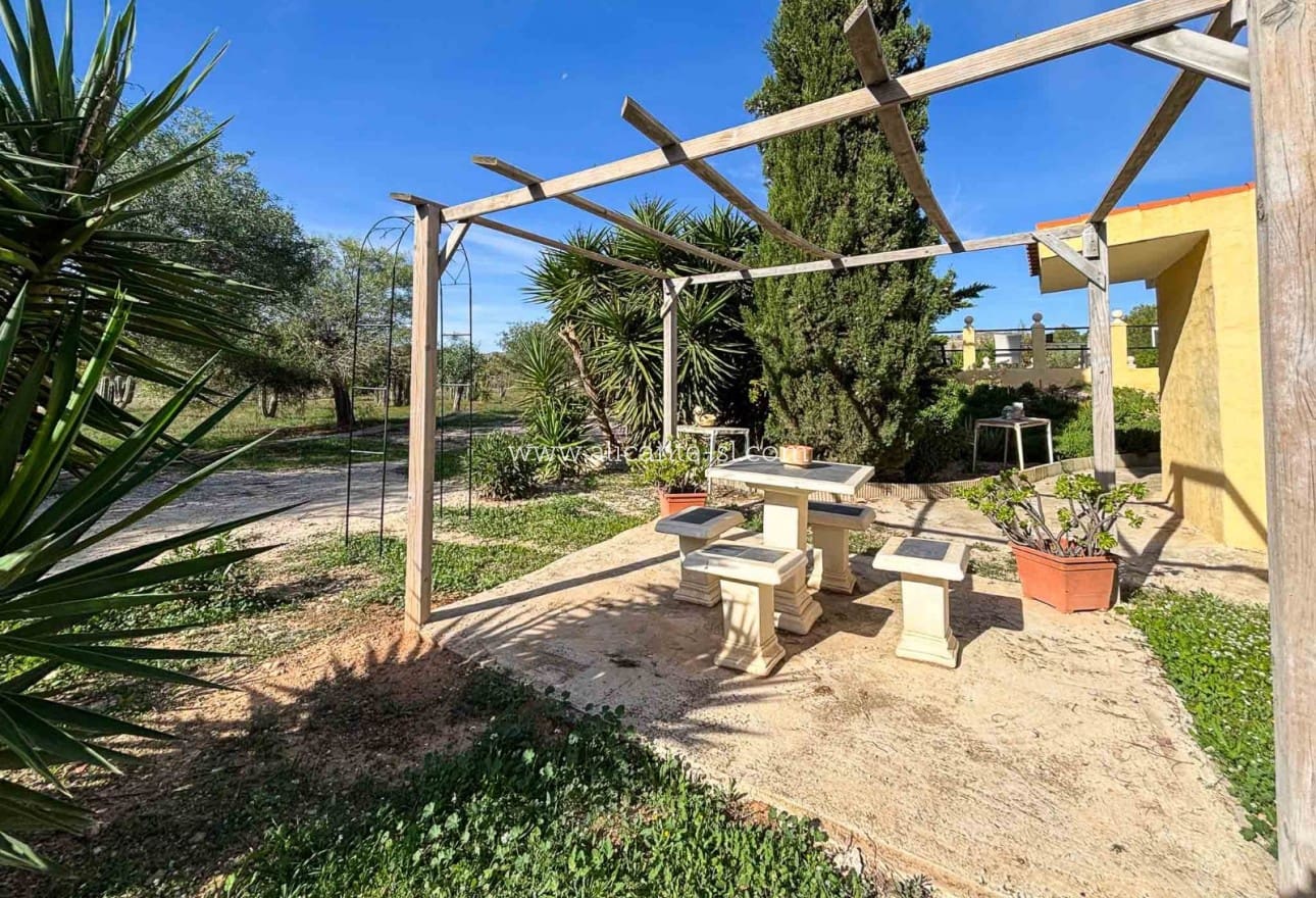 4 sypialnia Finka/Dom wiejski na sprzedaż w Hondon de las Nieves z basenem - 229 950 € (Ref: 9393472)