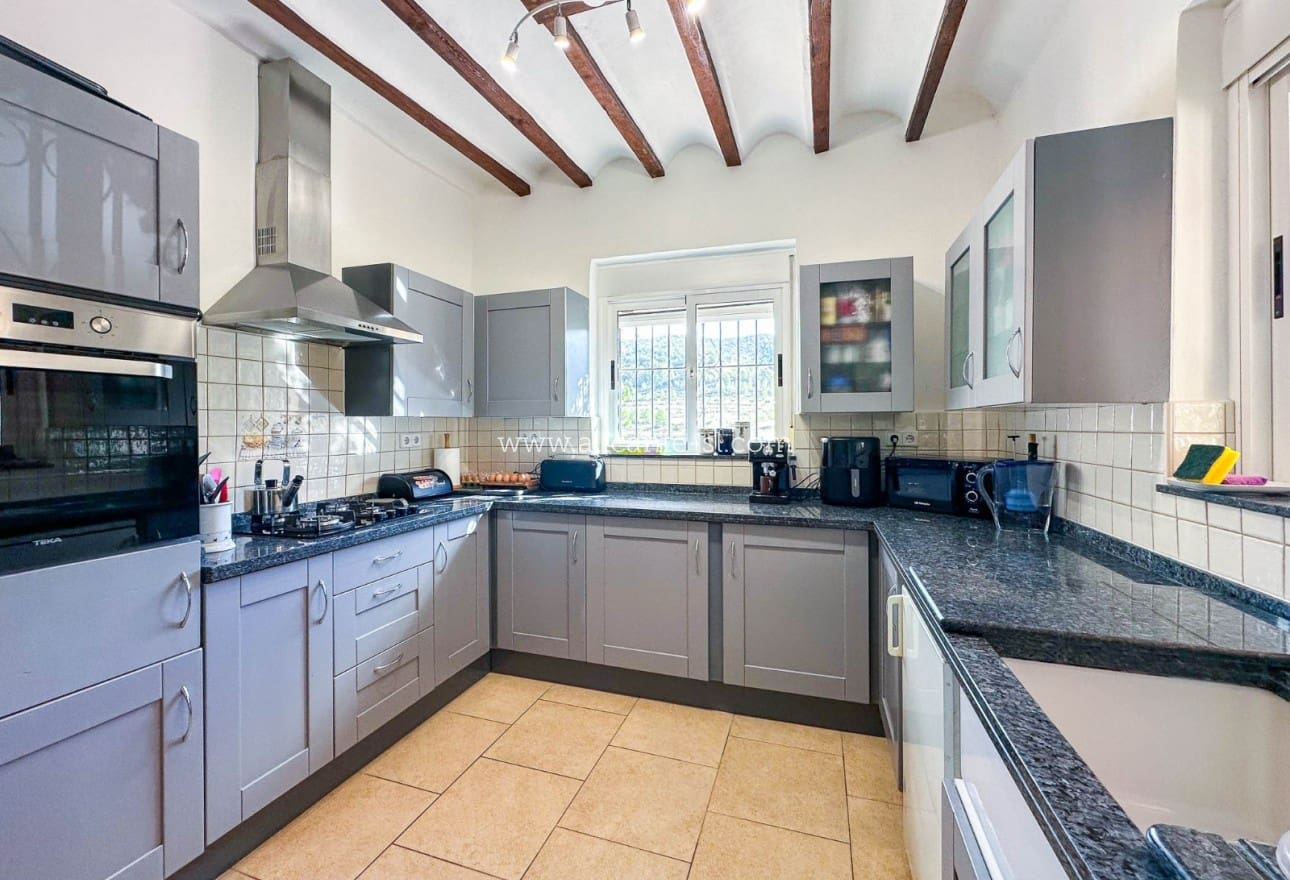 5 slaapkamer Finca/Landhuis te koop in Abanilla met zwembad - € 265.000 (Ref: 9399982)