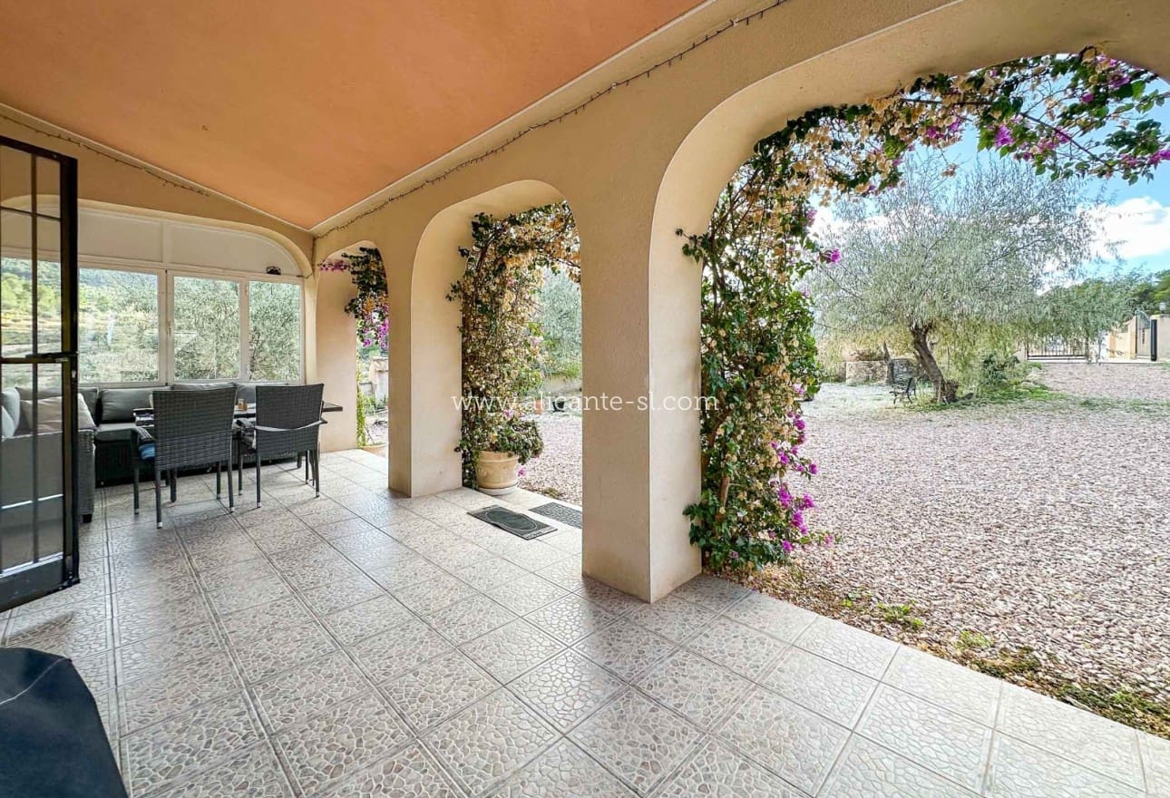 5 slaapkamer Finca/Landhuis te koop in Abanilla met zwembad - € 265.000 (Ref: 9399982)