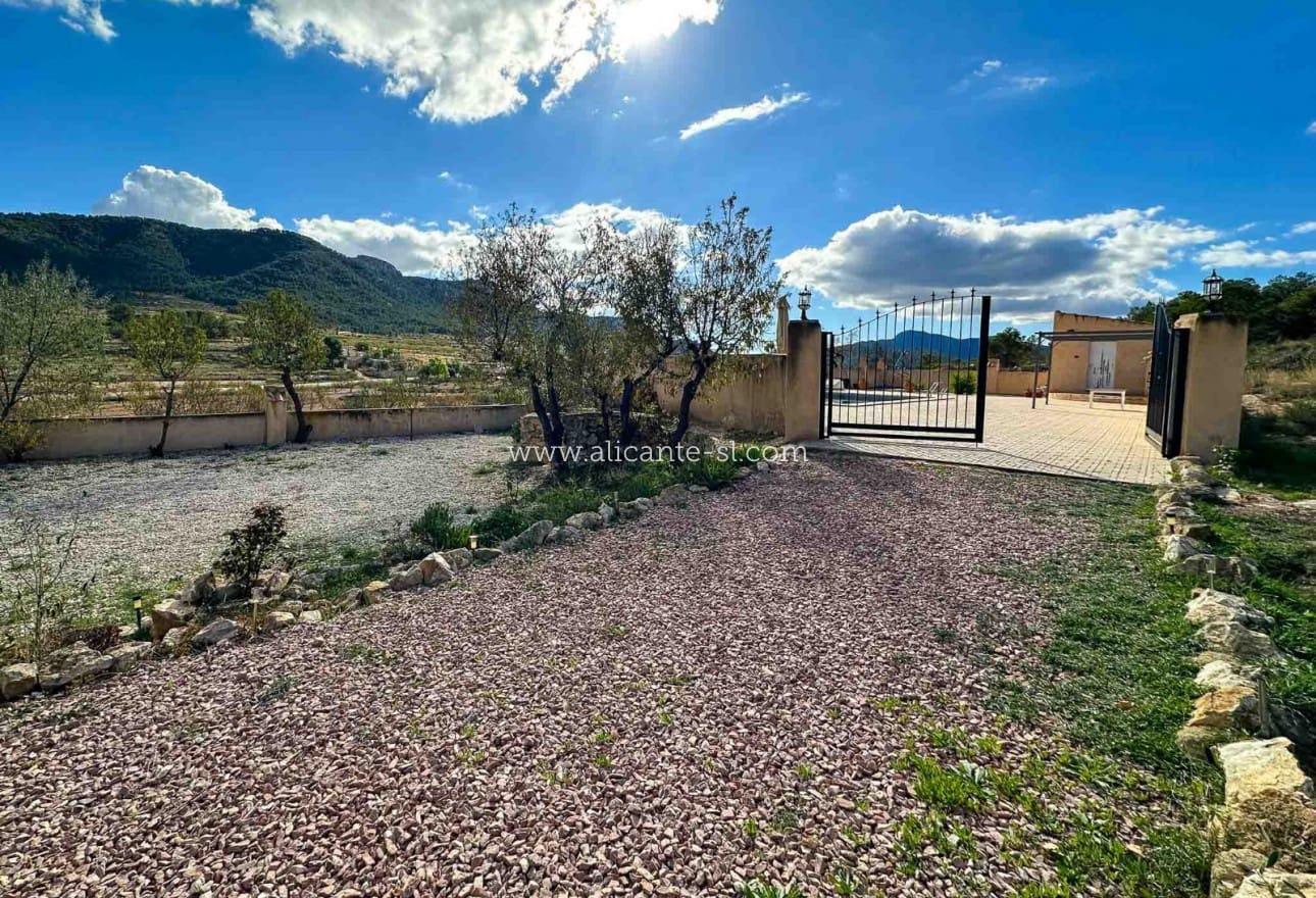 5 slaapkamer Finca/Landhuis te koop in Abanilla met zwembad - € 265.000 (Ref: 9399982)