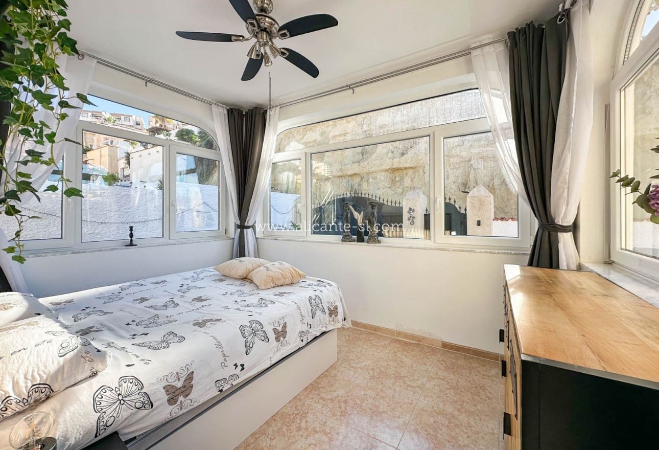 3 sypialnia Willa na sprzedaż w Ciudad Quesada z basenem - 349 950 € (Ref: 9405947)