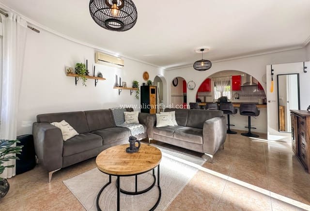 3 sypialnia Willa na sprzedaż w Ciudad Quesada, Rojales z basenem - 349 950 € (Ref: 9405947)