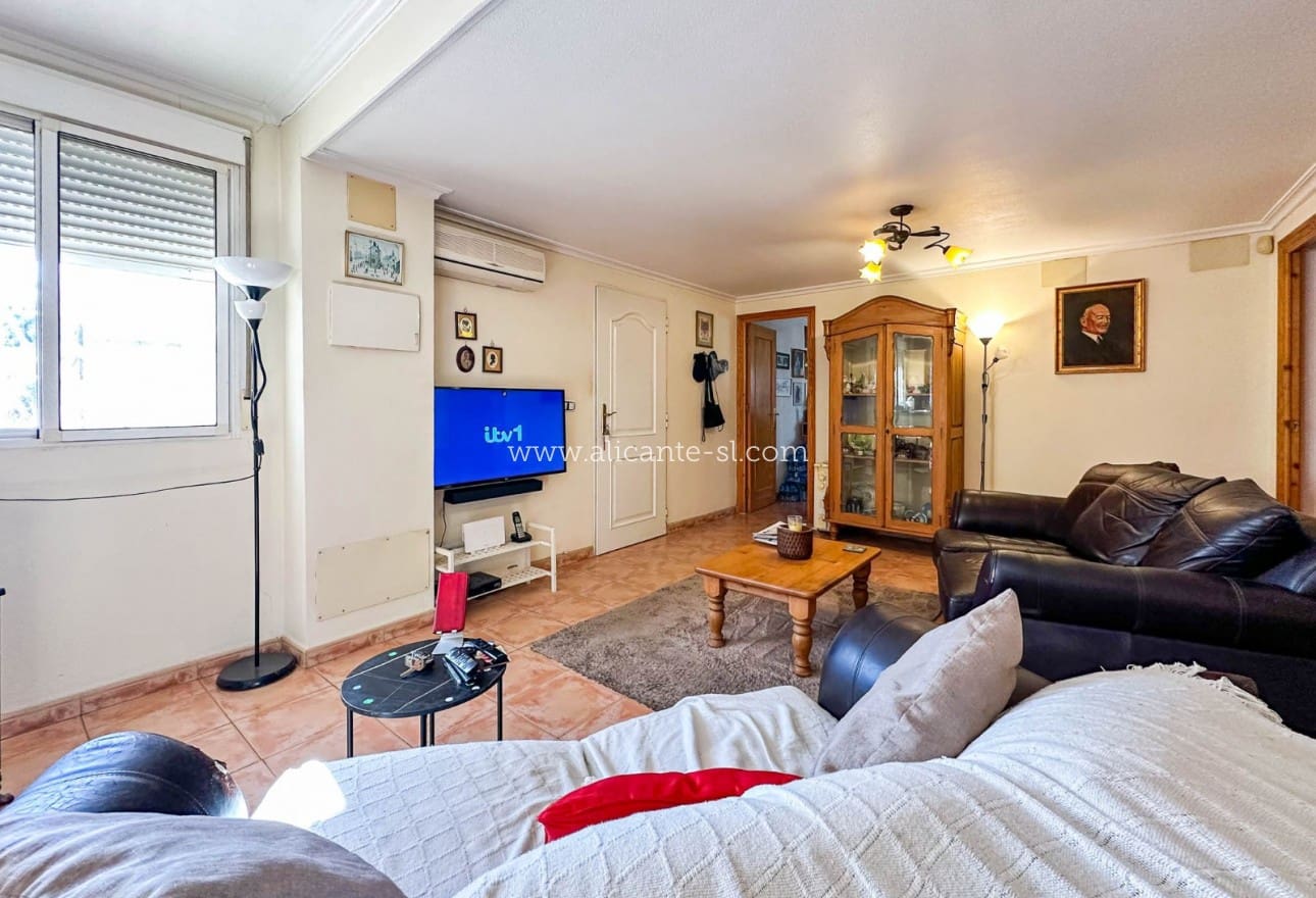 3 chambre Finca/Maison de Campagne à vendre à Hondon de las Nieves avec piscine - 269 950 € (Ref: 9525626)