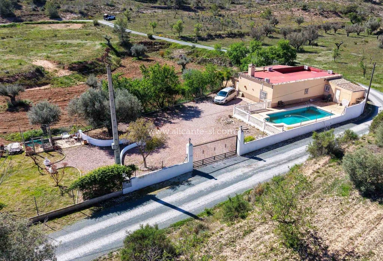 3 sypialnia Finka/Dom wiejski na sprzedaż w Hondon de las Nieves z basenem - 259 950 € (Ref: 9525626)