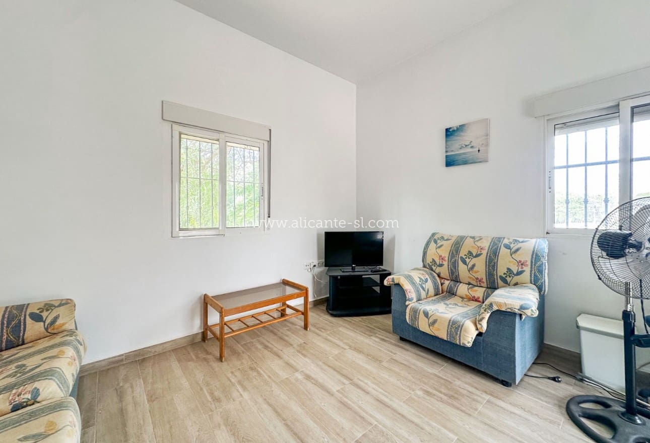 4 sovrum Finca/Hus på landet till salu i Hondon de las Nieves med pool garage - 269 950 € (Ref: 9542658)