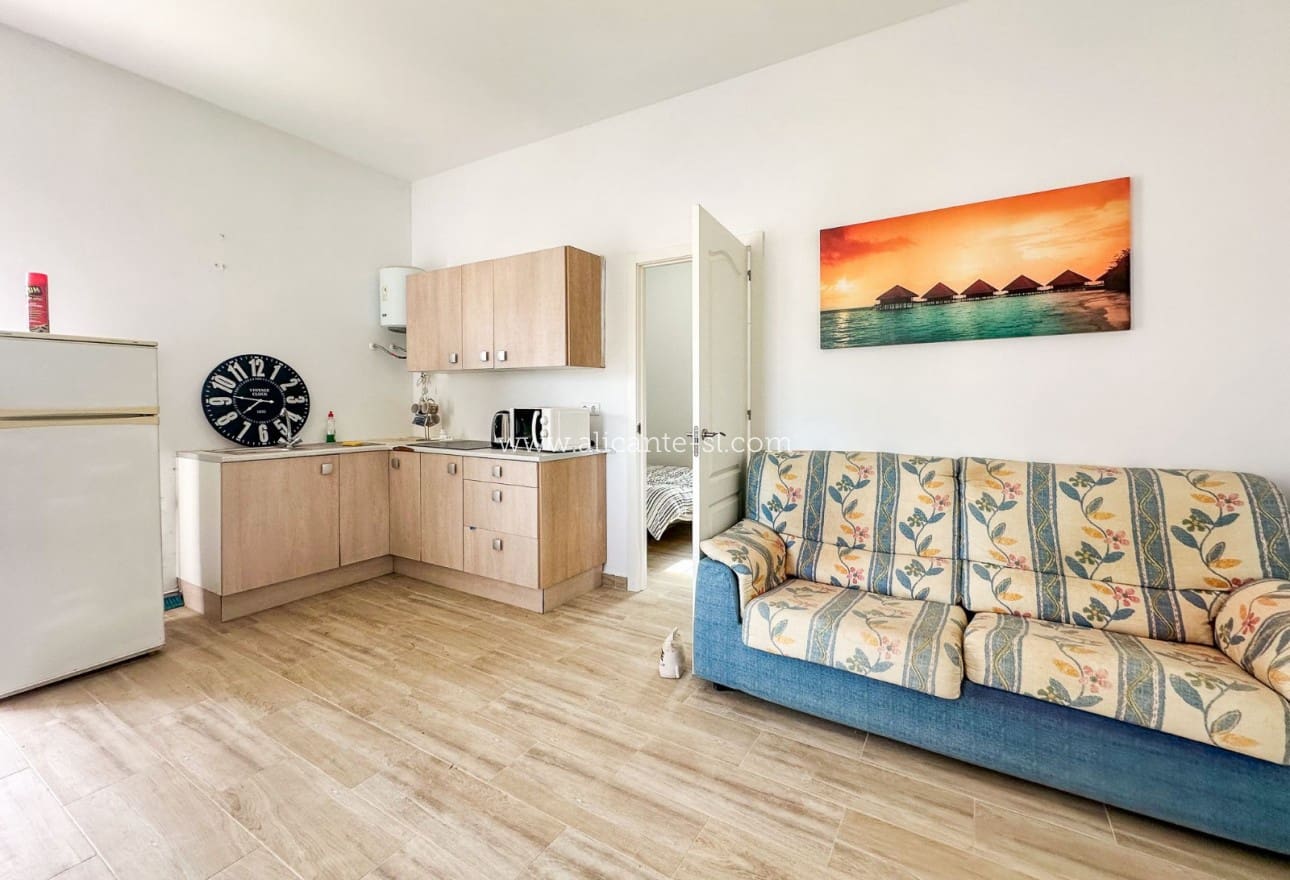 4 sovrum Finca/Hus på landet till salu i Hondon de las Nieves med pool garage - 269 950 € (Ref: 9542658)