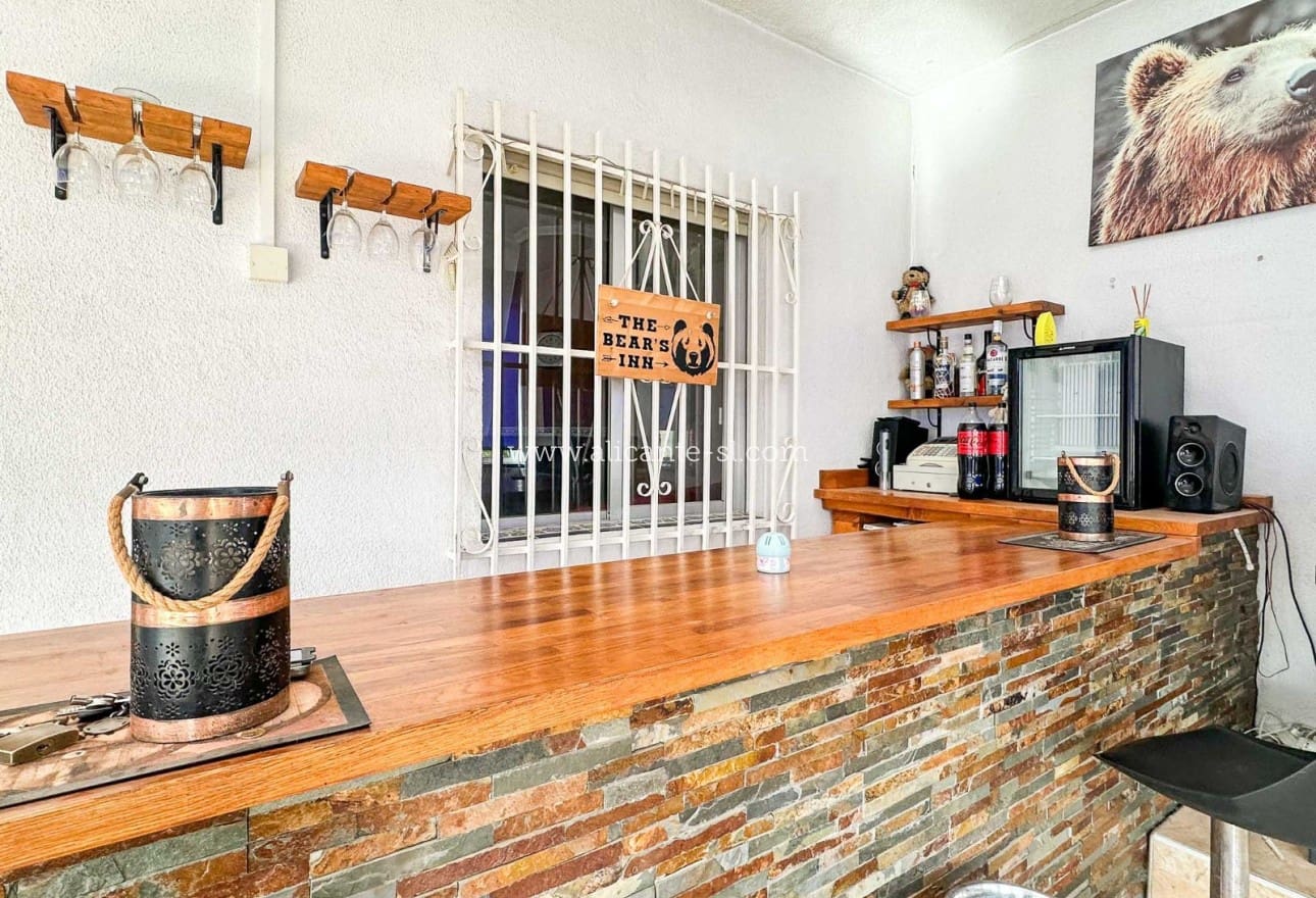 4 sovrum Finca/Hus på landet till salu i Hondon de las Nieves med pool garage - 269 950 € (Ref: 9542658)