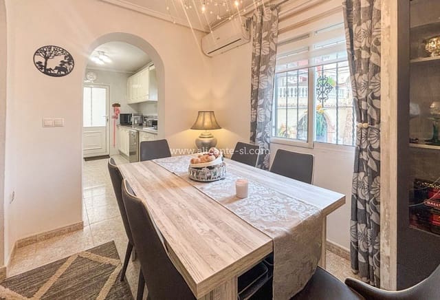 5 Zimmer Villa zu verkaufen in Monforte del Cid mit Pool - 384.950 € (Ref: 9567856)