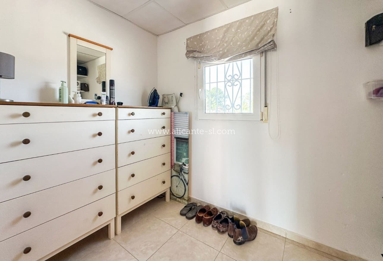 4 soveværelse Villa til salg i Hondon de los Frailes med swimmingpool - € 425.000 (Ref: 9612037)