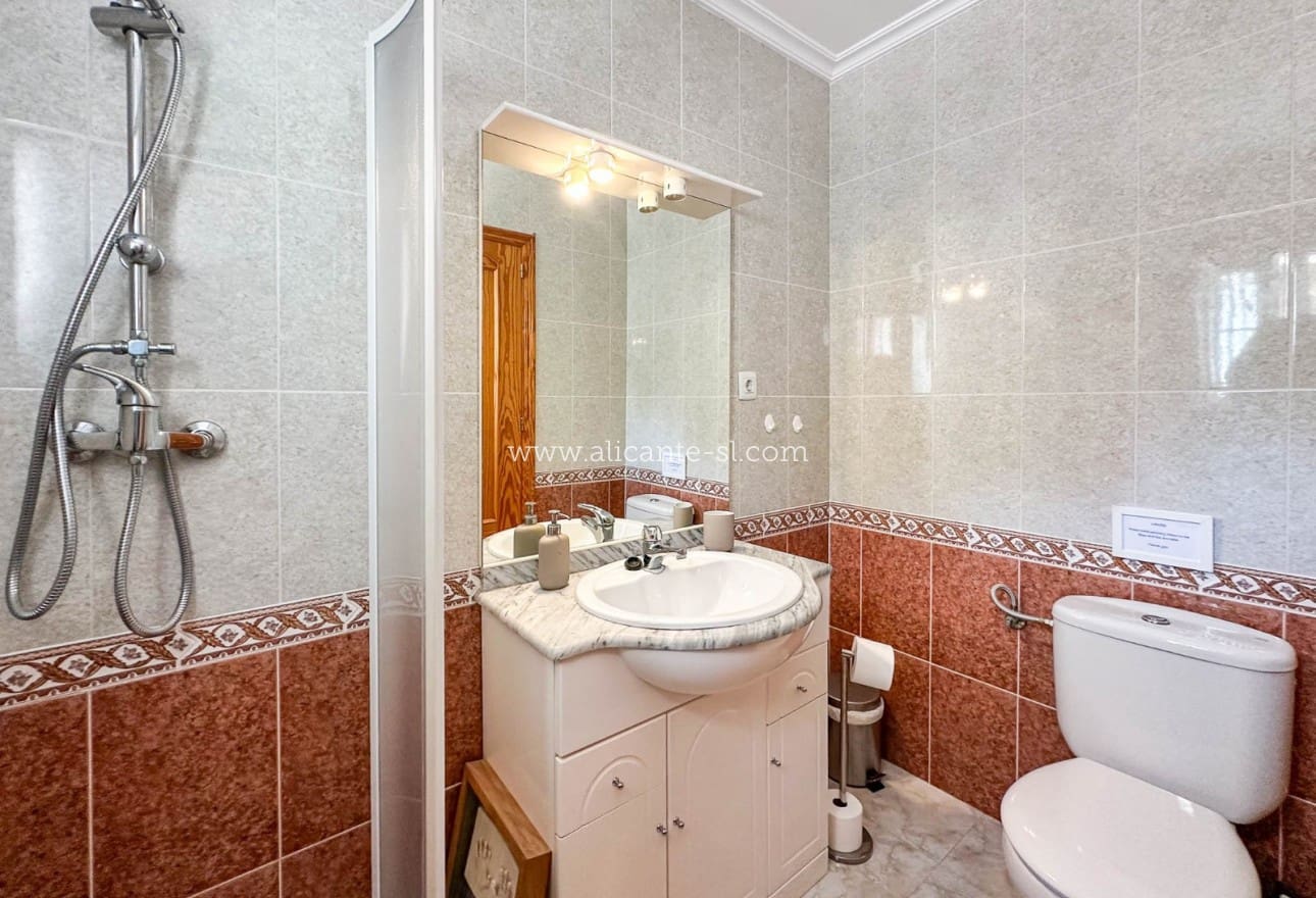 4 soveværelse Villa til salg i Hondon de los Frailes med swimmingpool - € 425.000 (Ref: 9612037)