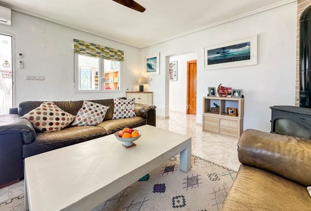 4 soveværelse Villa til salg i Hondón de los Frailes med swimmingpool - € 425.000 (Ref: 9612037)