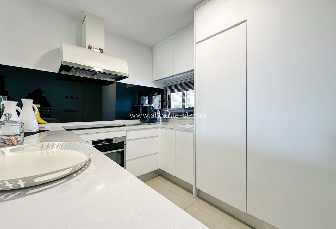 2 soveværelse Lejlighed til salg i Pilar de la Horadada med swimmingpool - € 317.500 (Ref: 9620717)